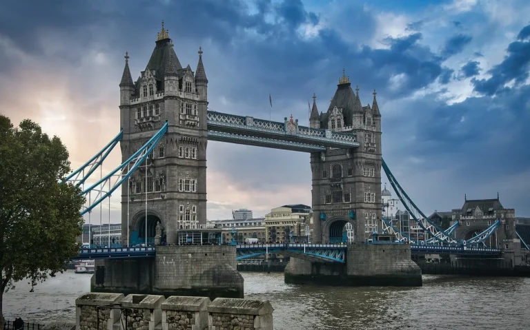 londra traditii si obiceiuri